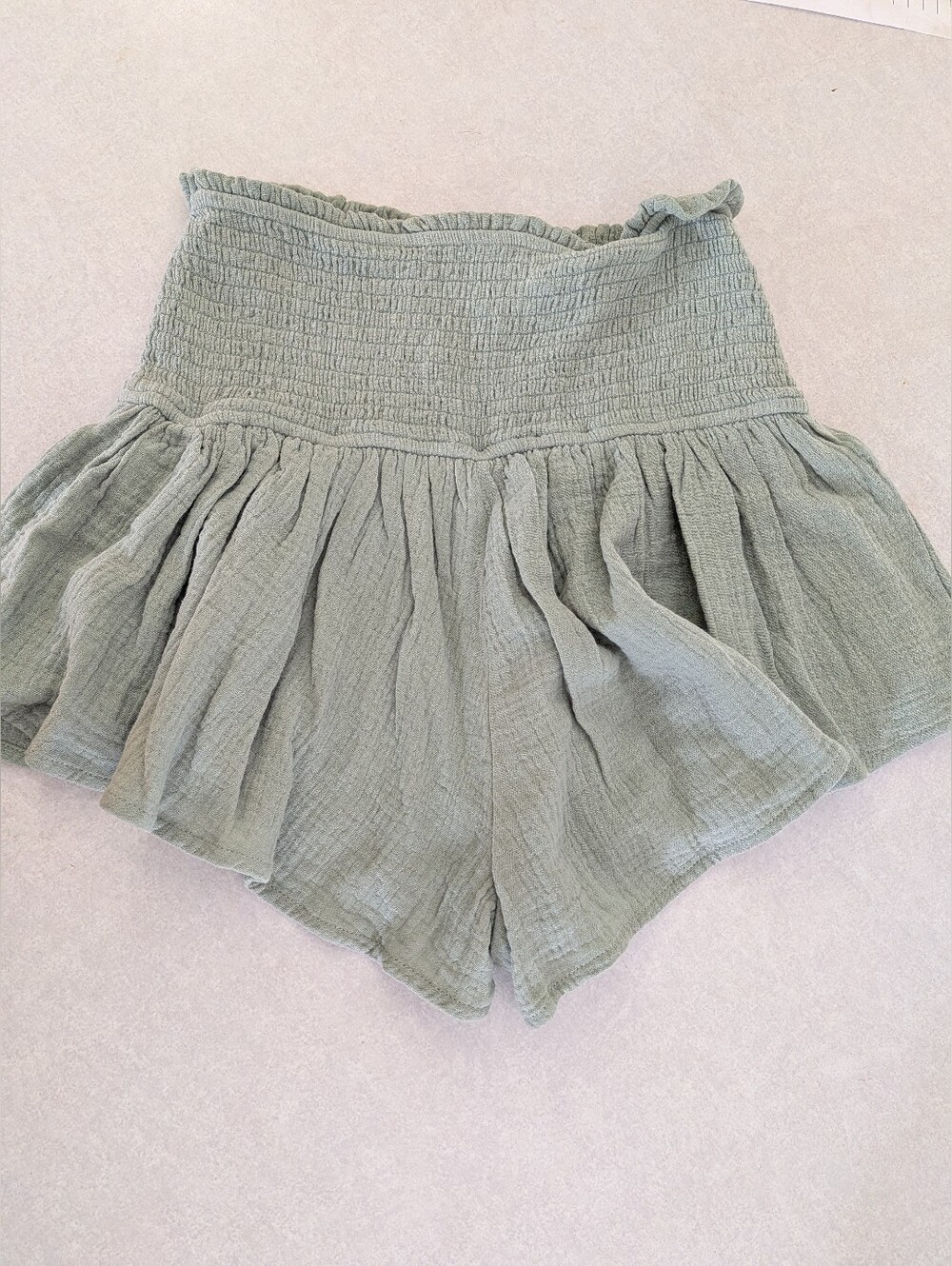 Women's Altar'd State Smocked Waist Olive Green Skort Small